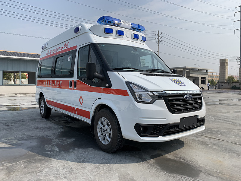 福特新世代V348長軸高頂監(jiān)護型負(fù)壓救護車